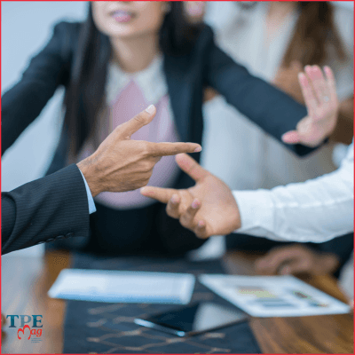 Médiation en tension